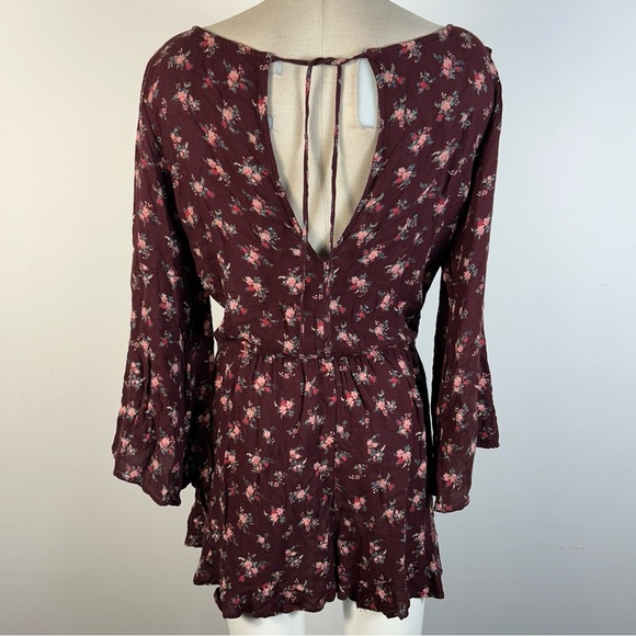 ❤️ American Eagle Outfitters Floral Burgundy Romper M - Picture 3 of 10